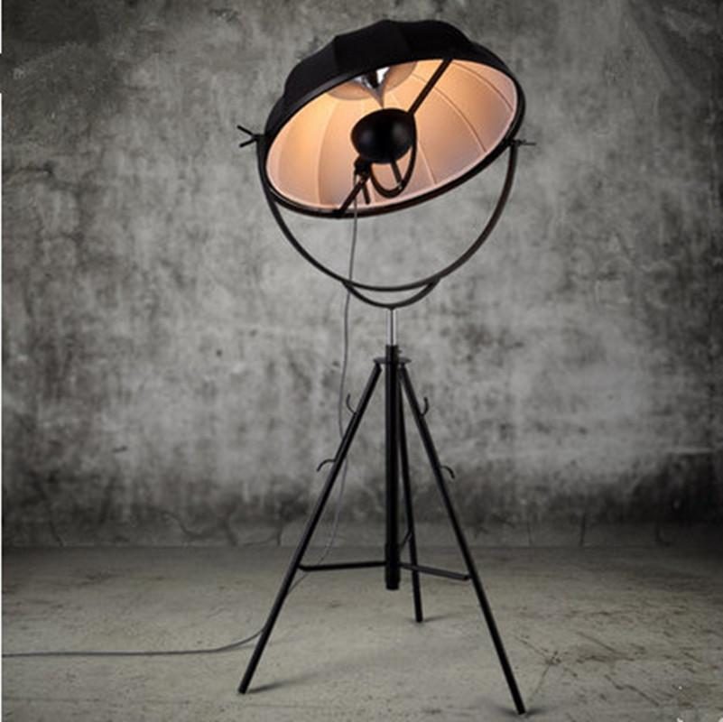 lampadar negru mare