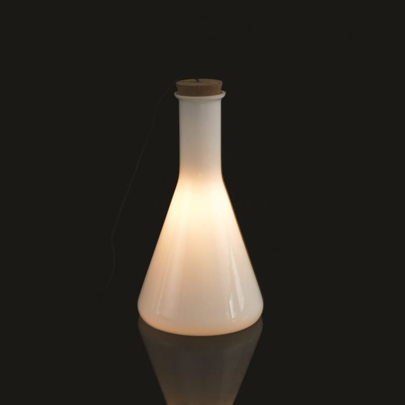 lustra bucatarie alba