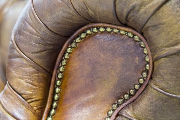 canapea chesterfield piele naturala 2